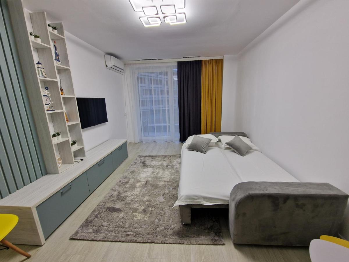 Yza Mamaia Corallia Exterior photo